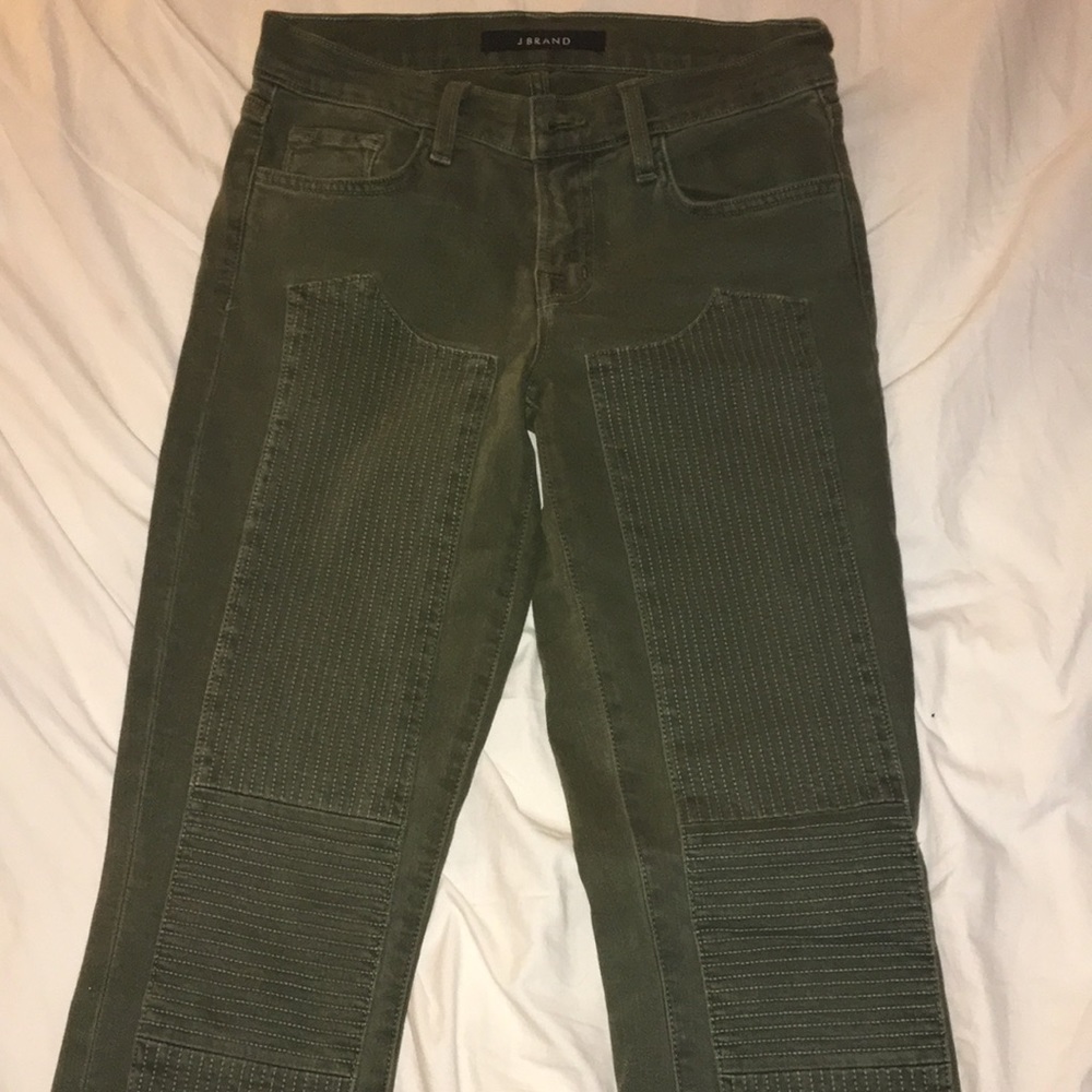 Green skinny jeans